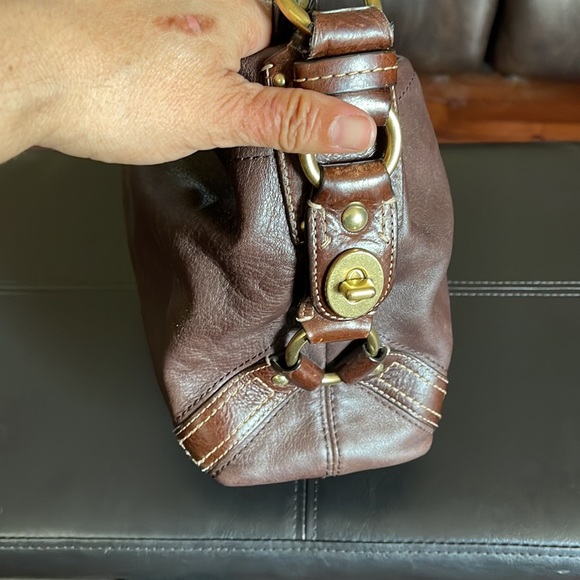 Coach - Picture 2 of 9